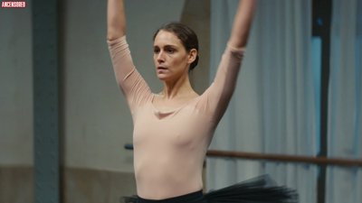Ariane Labed