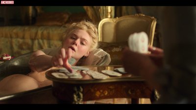 Elle Fanning