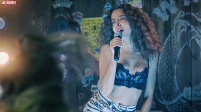 Hayley Law