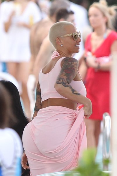 янтарная роза (amber rose)