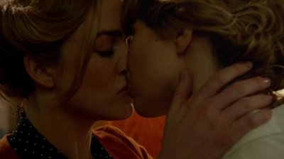 Caity Lotz