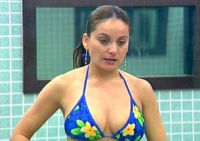Elizabeth Álvarez