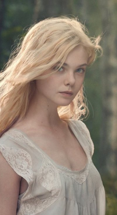 Elle Fanning