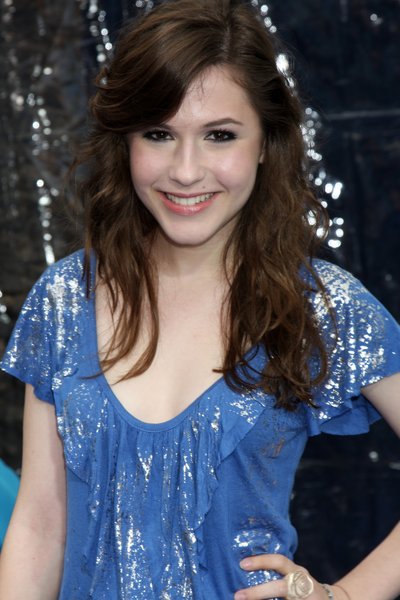 Erin Sanders