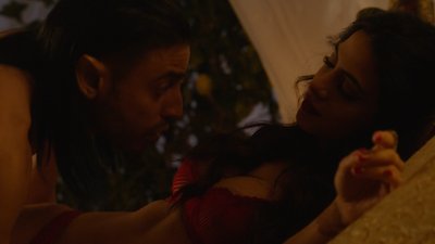 Изумрудная Тубия (Emeraude Toubia)