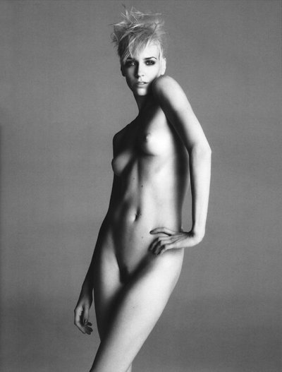 Hannelore Knuts