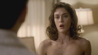 Lizzy Caplan