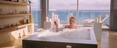 Margot Robbie