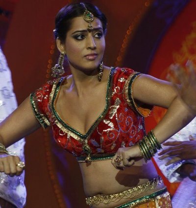 Mahie Gill