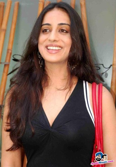 Mahie Gill
