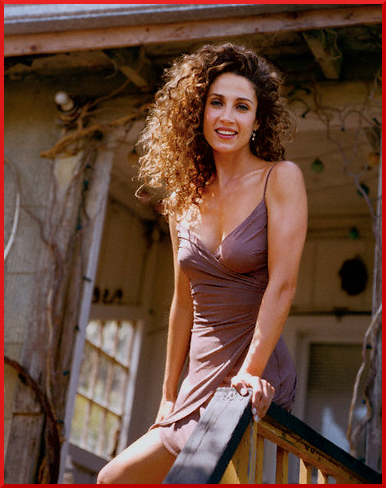 Melina Kanakaredes