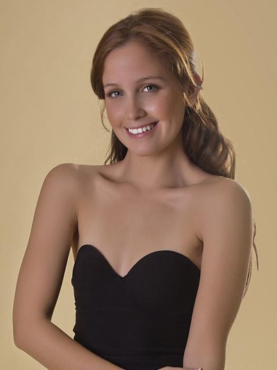Natasha Dupeyrón