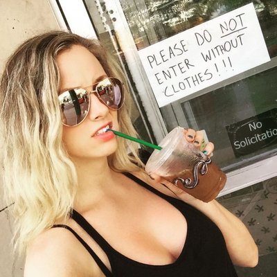 Николь Арбур (Nicole Arbour)