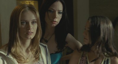 Riki Lindhome