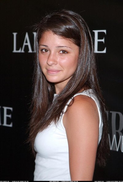 Shiri Appleby