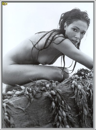 Simone Kessell