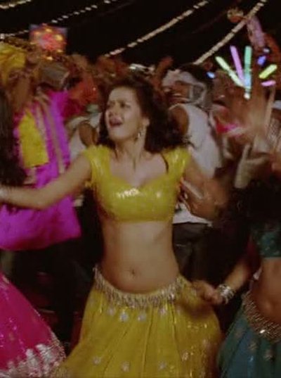 Surveen Chawla