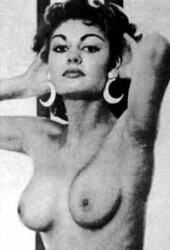 Yvonne De Carlo