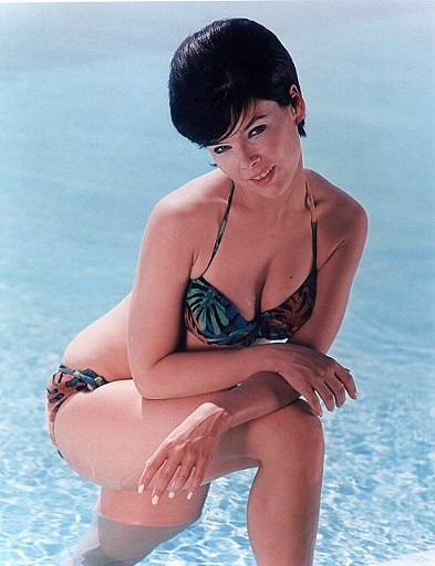Ивонн Крейг (Yvonne Craig)
