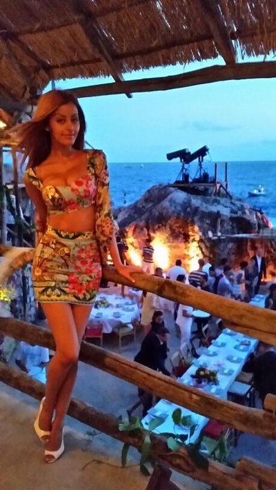 Zahia Dehar
