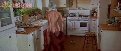 Laura Linney