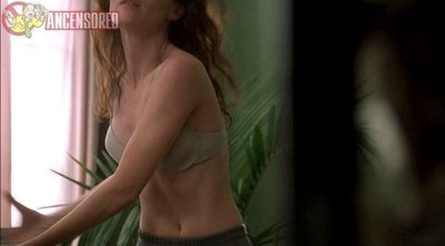 Angela Bettis