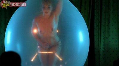 Julie Atlas Muz