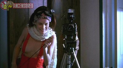 Laura Leighton